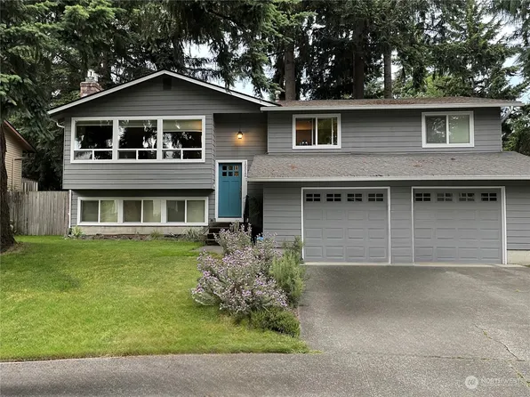 10512 160th Court NE, Redmond, WA 98052