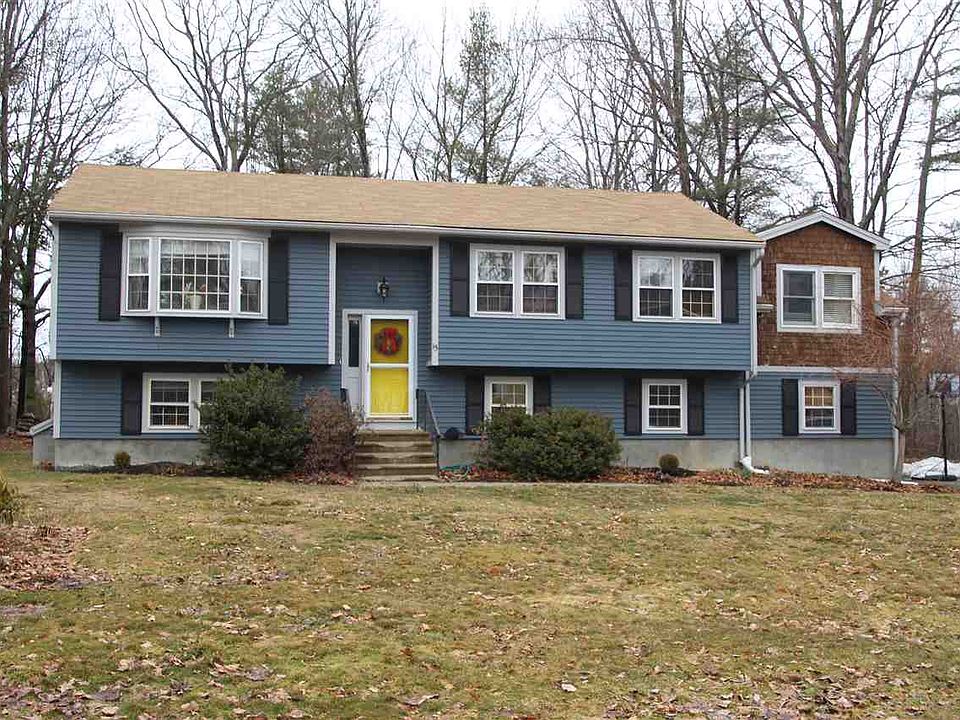 1st image of 15 Winterbrook Dr