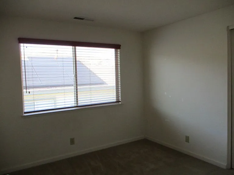 2615 Glen Eagles Dr — Photo 20