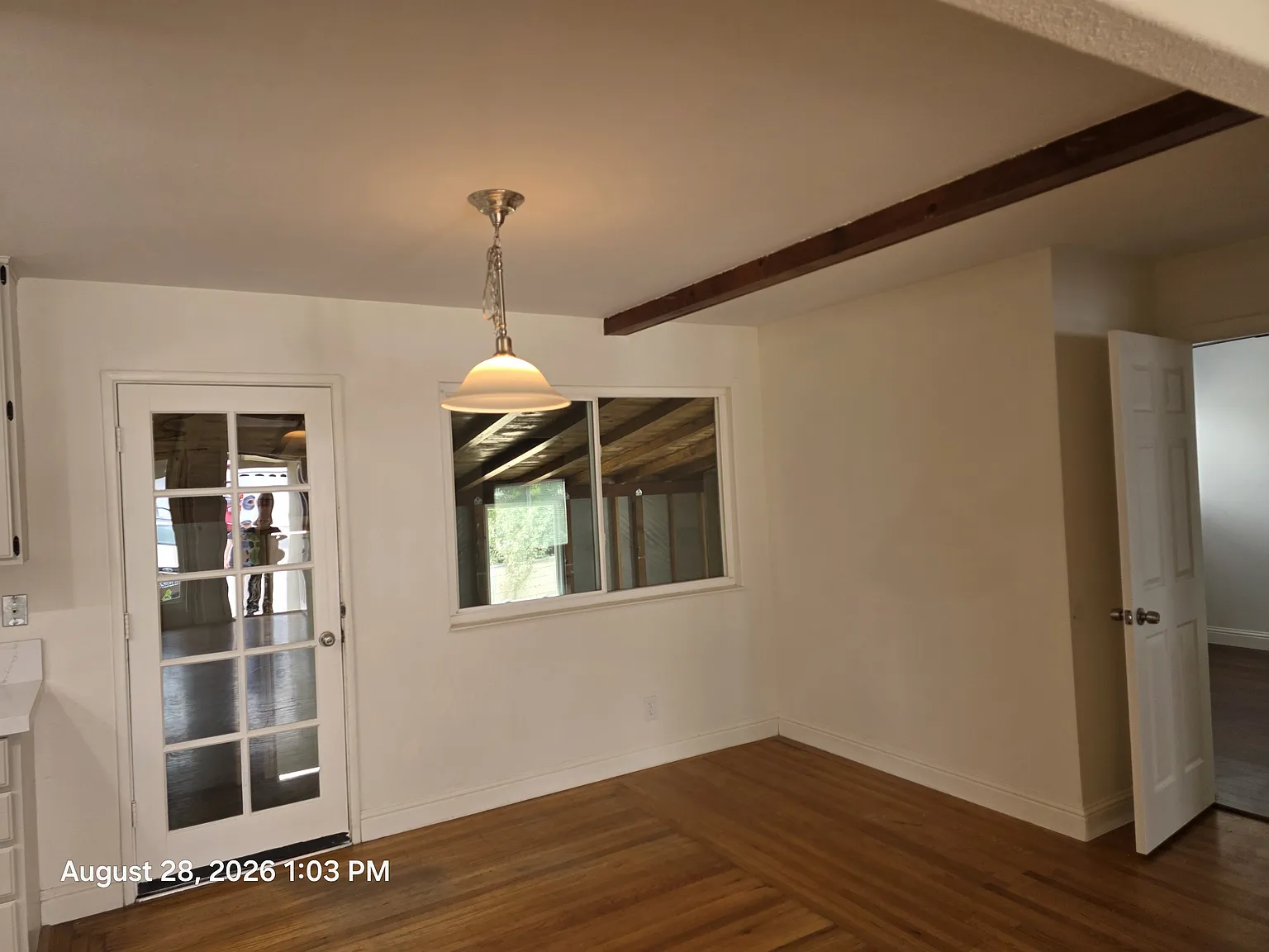 5 bed, 1442 sqft, $2,700 — Photo 4