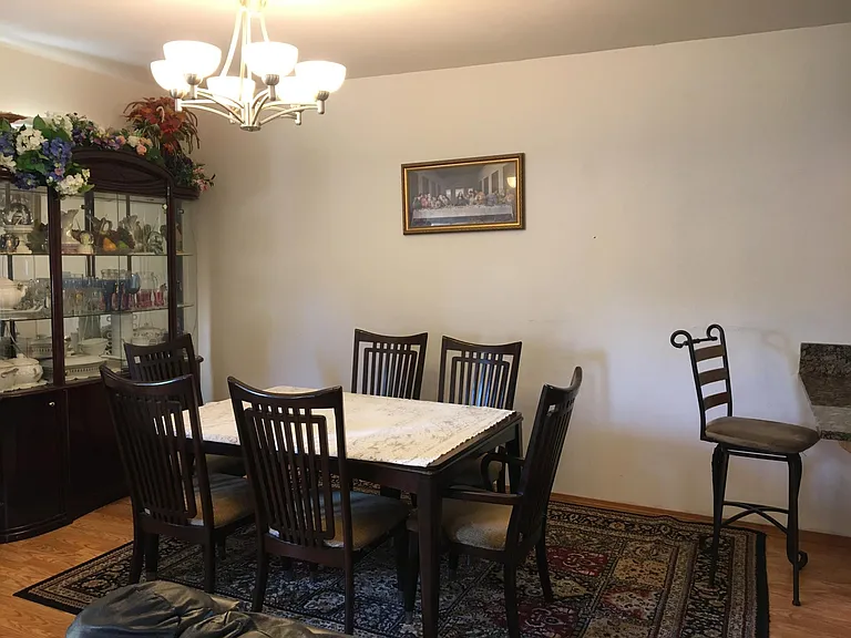 6321 Berkshire Dr — Photo 6