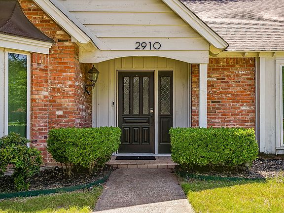 4th image of 2910 Glasgow Dr