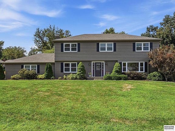 5th image of 12966 Morrison Dr