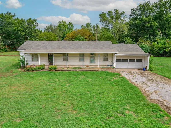 1214 E Edwards St, Shawnee, OK 74801