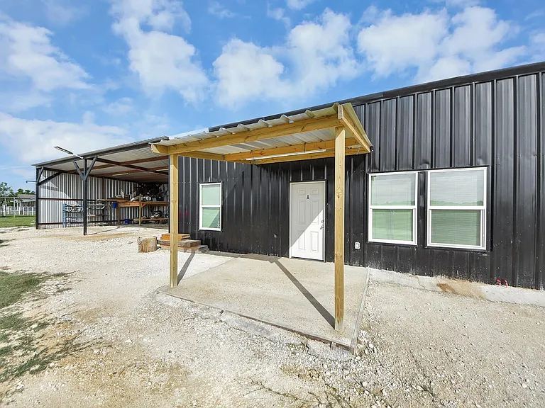 2796A Harrison Rd — Photo 1