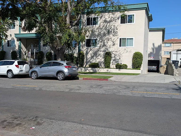 Providencia Apts — Photo 7