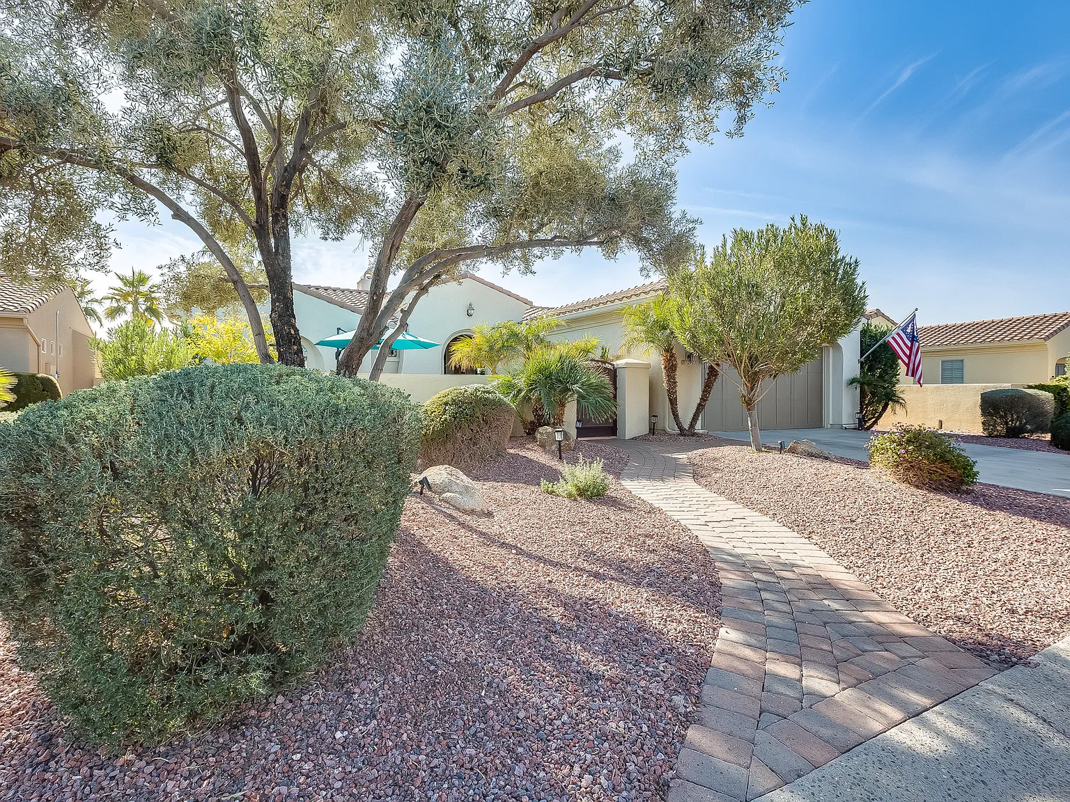 12903 W Junipero Dr — Photo 2