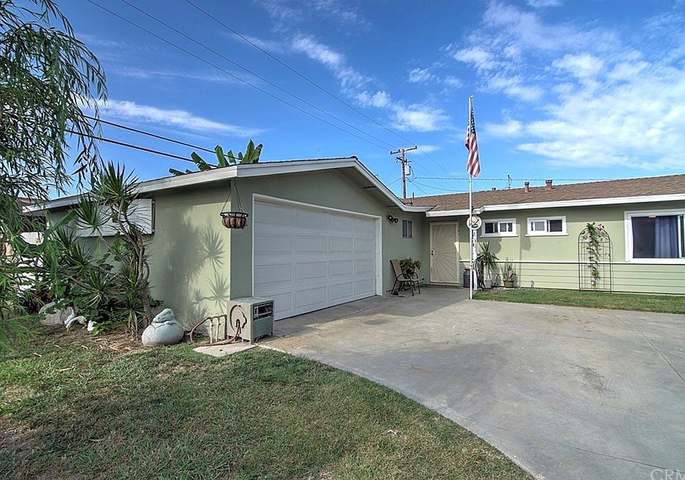 1st image of 13681 Siskiyou St