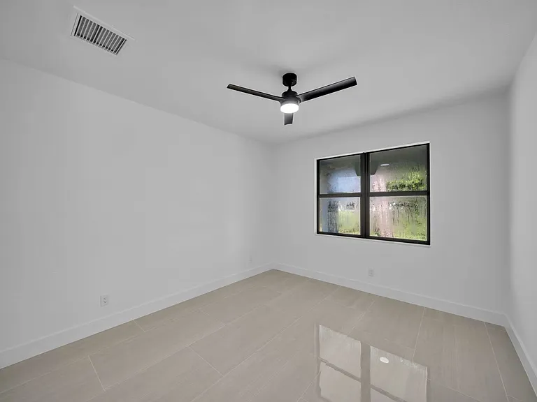 73 Flamingo Blvd — Photo 10