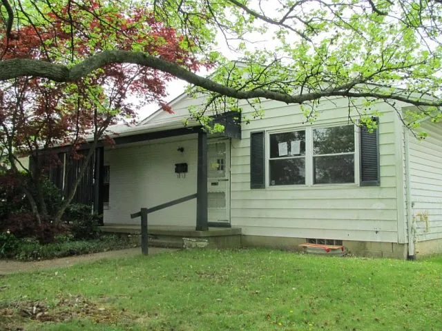 5699 Satinwood Dr photo 1