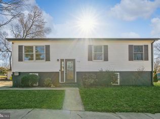 715 Norcross Rd, Lindenwold, NJ 08021