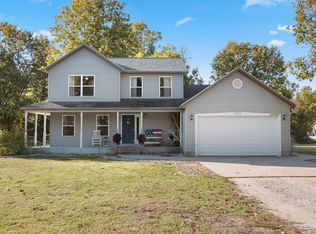 1467 E Lakewood Rd, Twin Lake, MI 49457