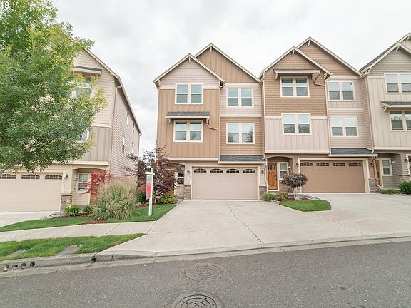 3rd image of 4038 SE 177th Ln
