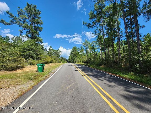 5th image of 16509 McGregor Rd