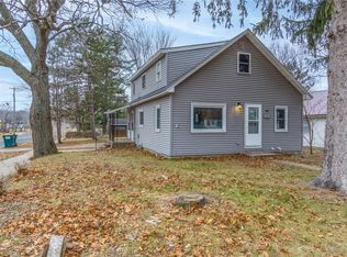 2904 8th St #1-2, Eau Claire, WI 54703