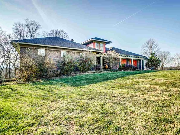 2045 Field Creek Ln Charlottesville Va 22903 Zillow