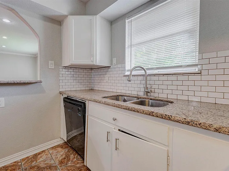 6751 Richwood Rd — Photo 14