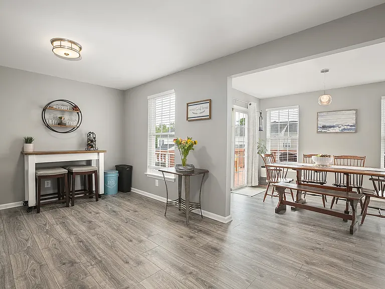 7206 Finch Ln — Photo 14
