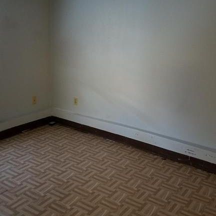 2nd image of 4930A Tiemann Ave