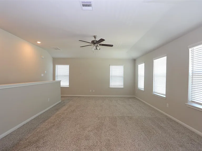 7219 Toluca Dr — Photo 12