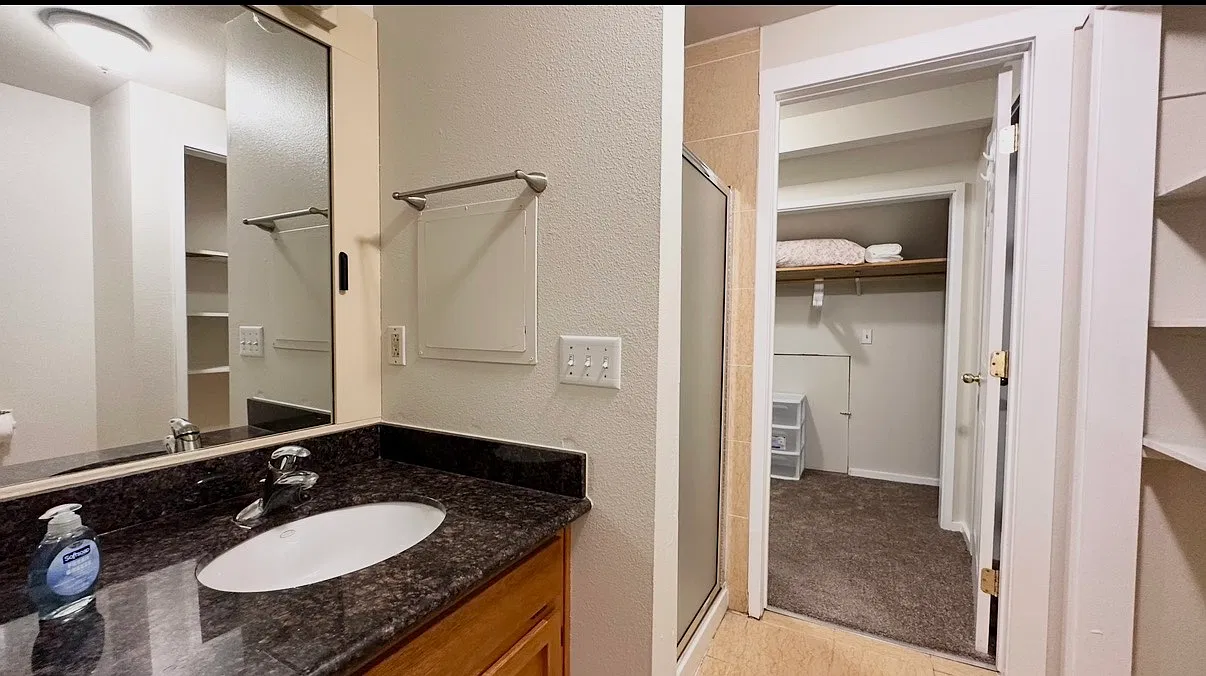 3 bed, 1500 sqft, $3,800 — Photo 3