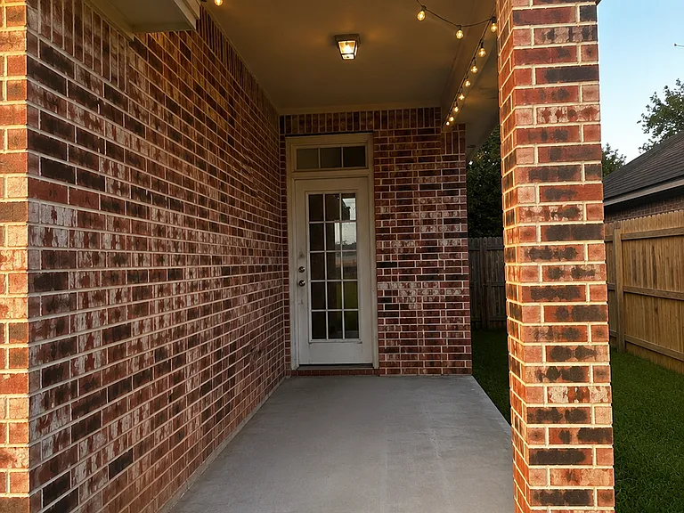 3204 Neuburg Ct — Photo 11