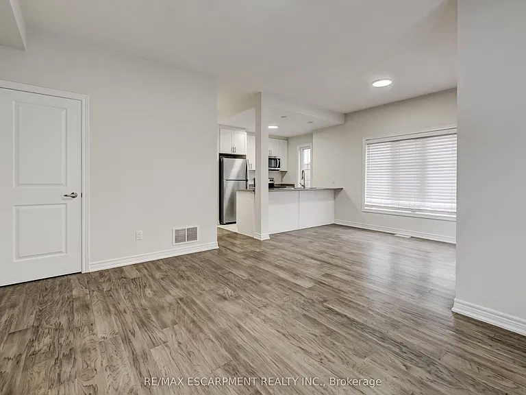 23 Ridgeside Ln — Photo 16