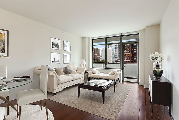 1st image of 81 Fleet Pl APT 10N