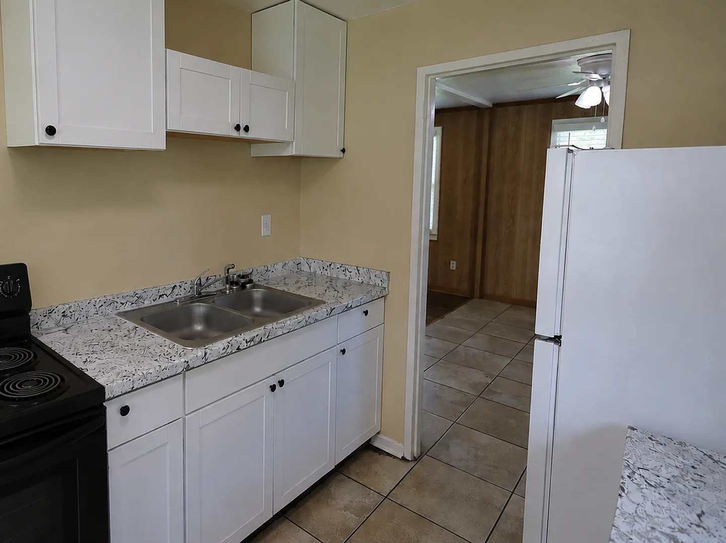 1700 Clover Drive — Photo 4