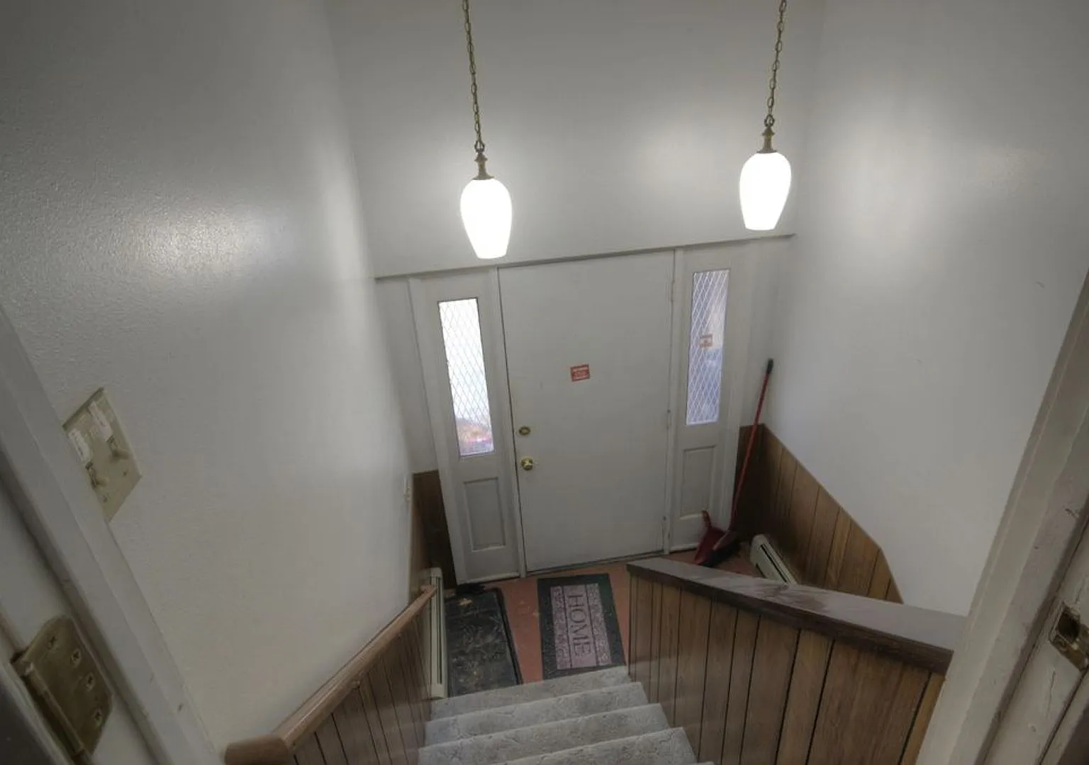 2 Bed, 1 Bath with Garage Space in Missoula — Photo 2