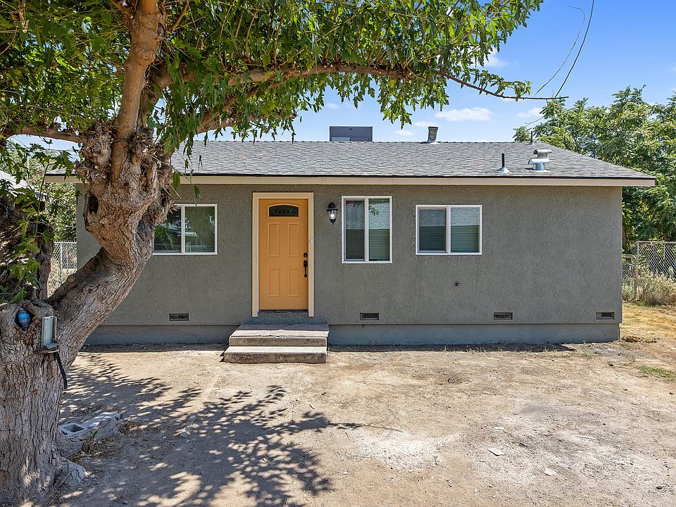 1st image of 302 S Rose Avenue