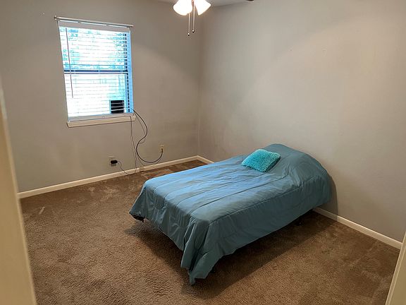 5th image of 15004 Shadywood Dr