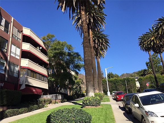 2nd image of 1745 Camino Palmero St APT 529