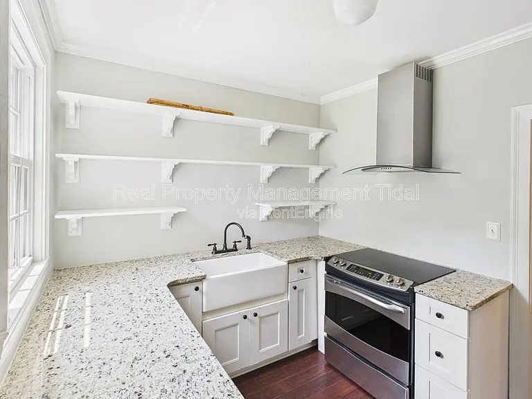 217 Palen Ave — Photo 8