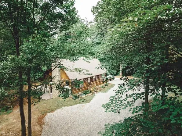 22916 Sams Creek Rd, Laurelville, OH 43135