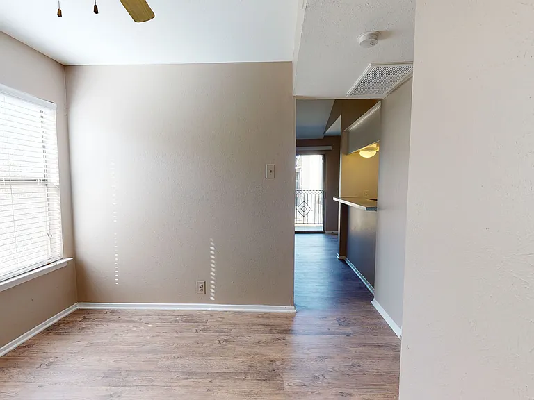 Addison Apartments at the Park — Photo 144
