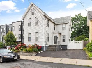 19 Carter St, Everett, MA 02149