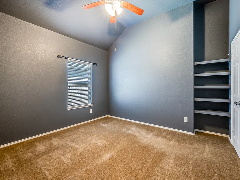 1425 Villa Paloma Blvd — Photo 7