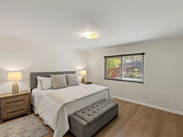 1571 David Ave — Photo 12