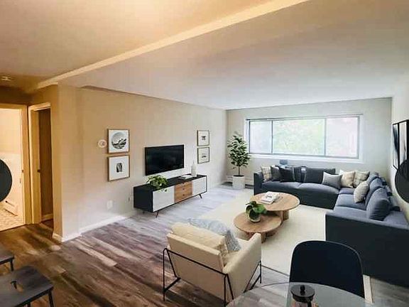 3rd image of 365 Harvard St #23