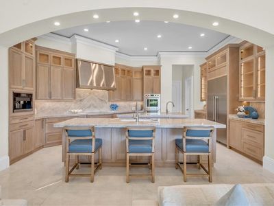 1254 Waggle Way, Naples, FL, 34108