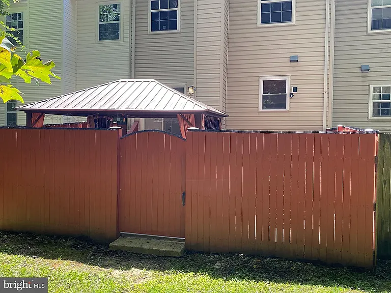 13037 Silver Maple Ct — Photo 19