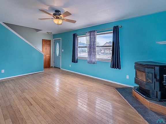 2nd image of 1036 Collier Ave