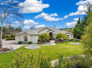 1990 Calle Los Charros, Templeton, CA 93465