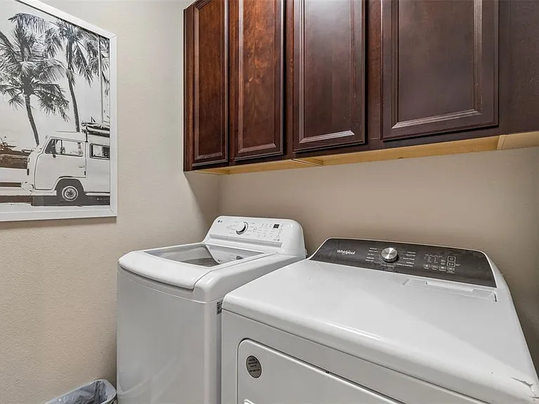 4123 Windcrest Dr — Photo 40