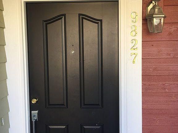2nd image of 9827 223rd Pl NE