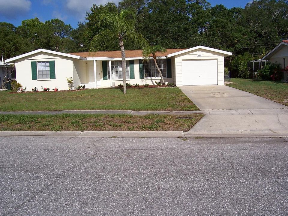 1st image of 2416 Breakwater Cir Unit 8