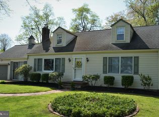 6513 Radcliffe St, Bristol, PA