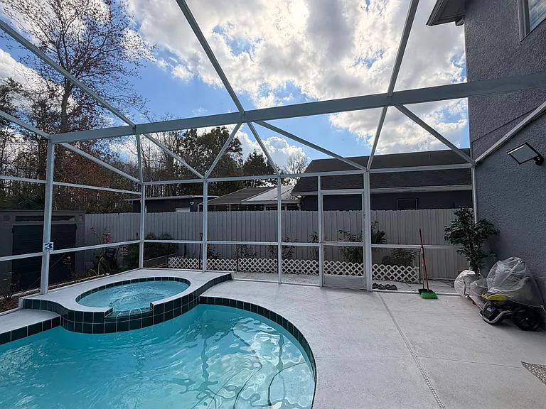 1908 Bridgeview Cir — Photo 34