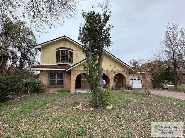 1026 E Garza St, Hidalgo, TX 78557
